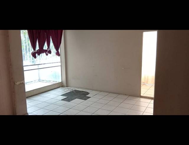 1 BEDROOM APARTMENT FOR SALE IN ARCADIA